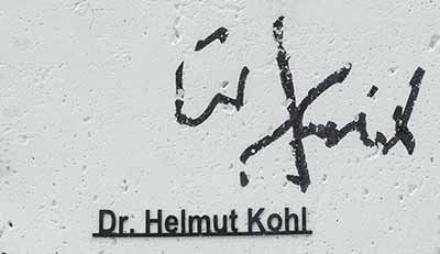 Dr. Helmut Kohl
